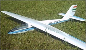 Foka 4  HA-4247