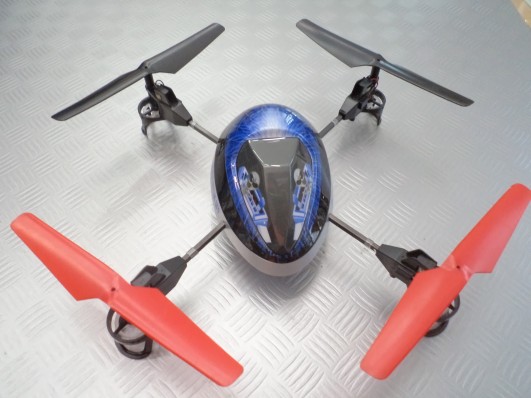 UFO drón helikopter